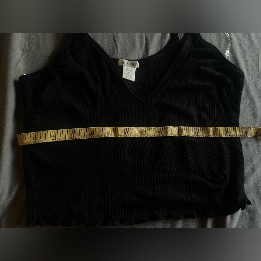 Crop black tank top - Picture 3 of 6